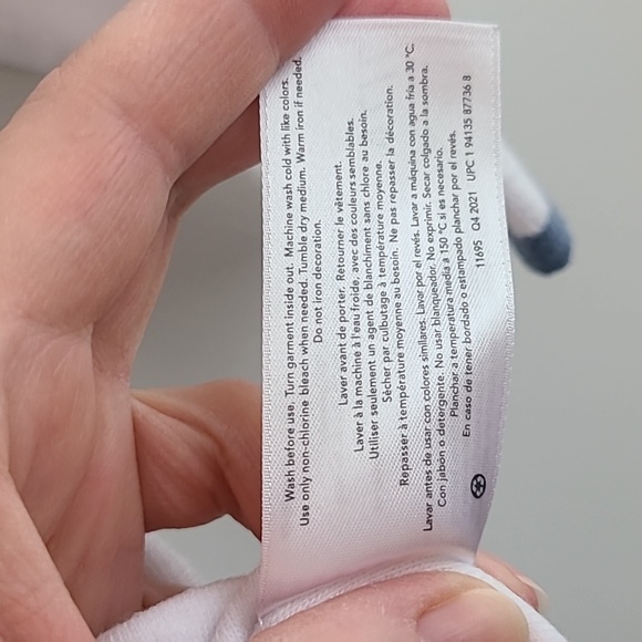 Oshkosh B'gosh girls size 7 swim coverup, white terry with heathered blue trim. - Picture 6 of 6